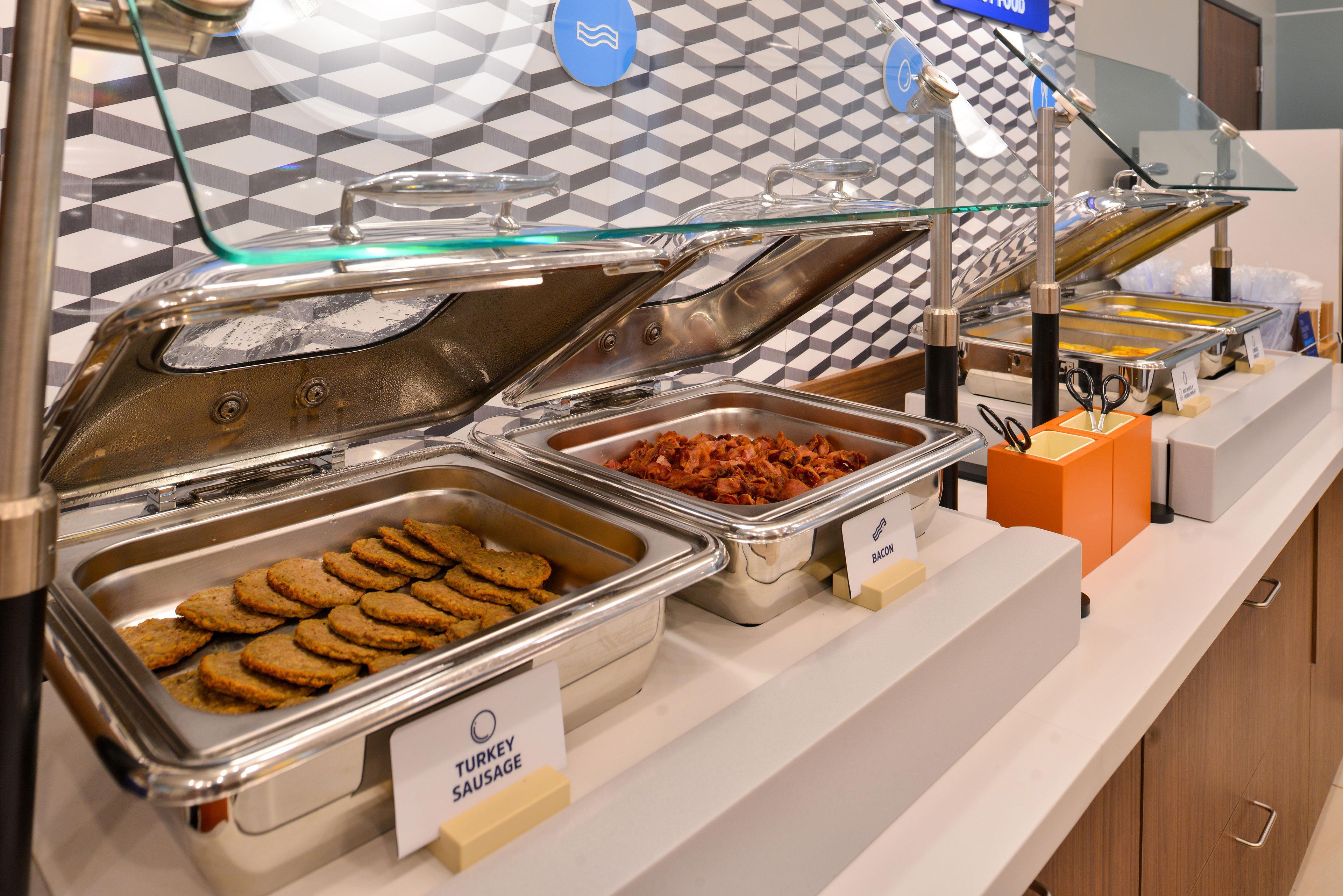 Holiday Inn Express Hotel & Suites York By Ihg Bagian luar foto